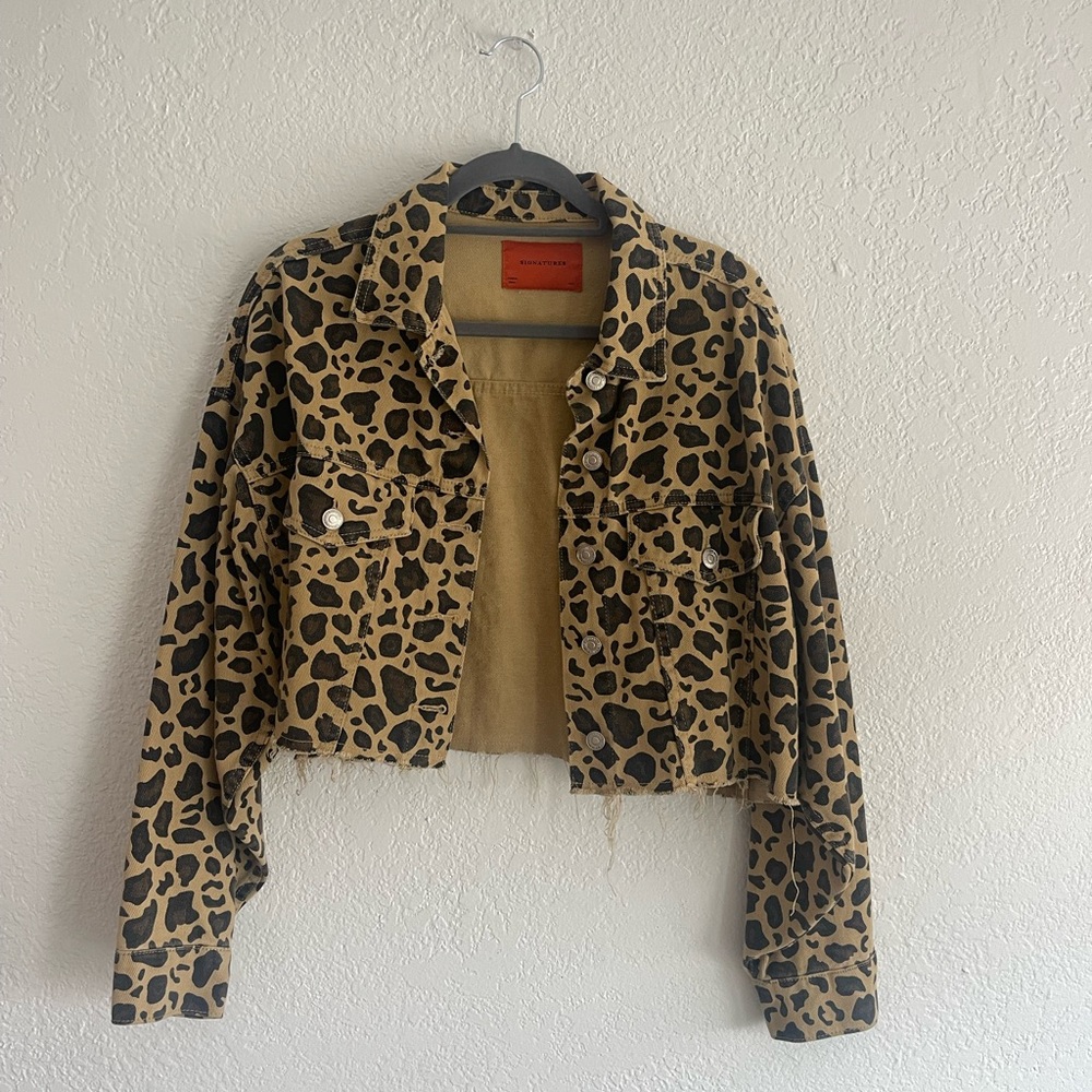 Cheetah Print Cropped Denim Jacket